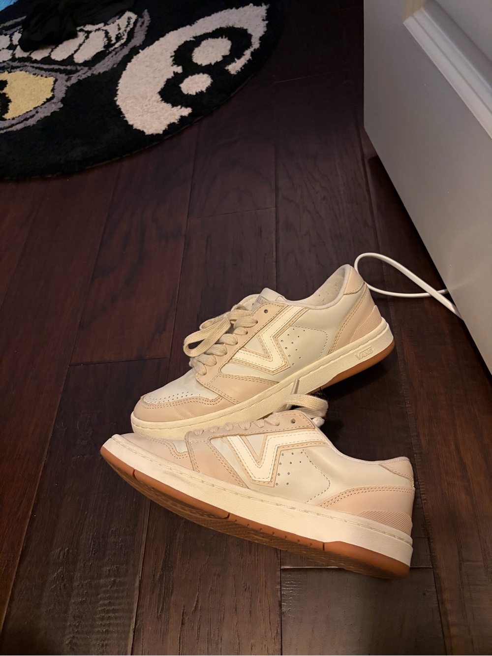 Women's Neutral Beige Vans Sneakers - Casual Comfort